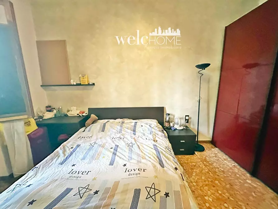 Immagine 16 di Appartamento in vendita  a Prato