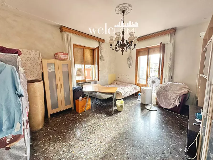 Immagine 3 di Appartamento in vendita  a Prato