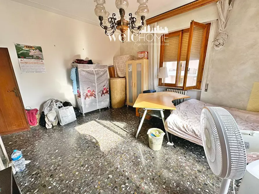 Immagine 26 di Appartamento in vendita  a Prato