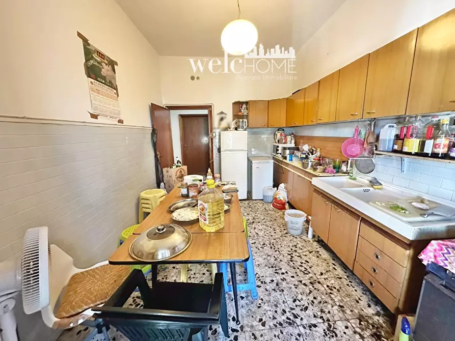 Immagine 8 di Appartamento in vendita  a Prato