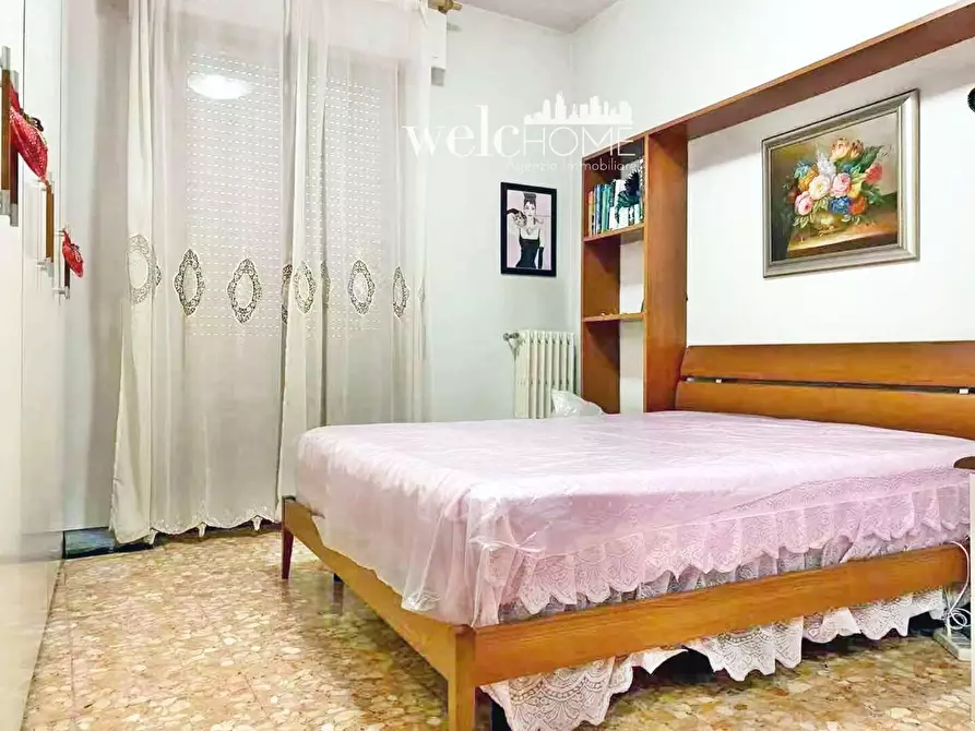 Immagine 9 di Appartamento in vendita  a Prato