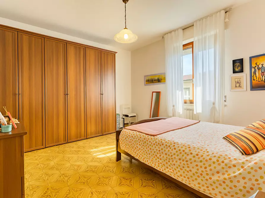 Immagine 7 di Appartamento in vendita  a Pontedera