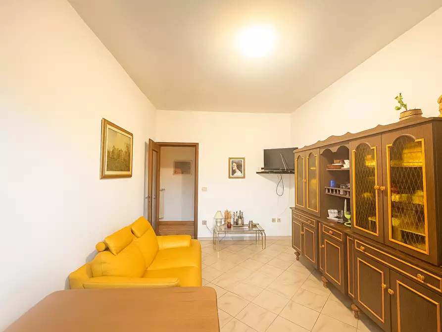 Immagine 3 di Appartamento in vendita  a Pontedera