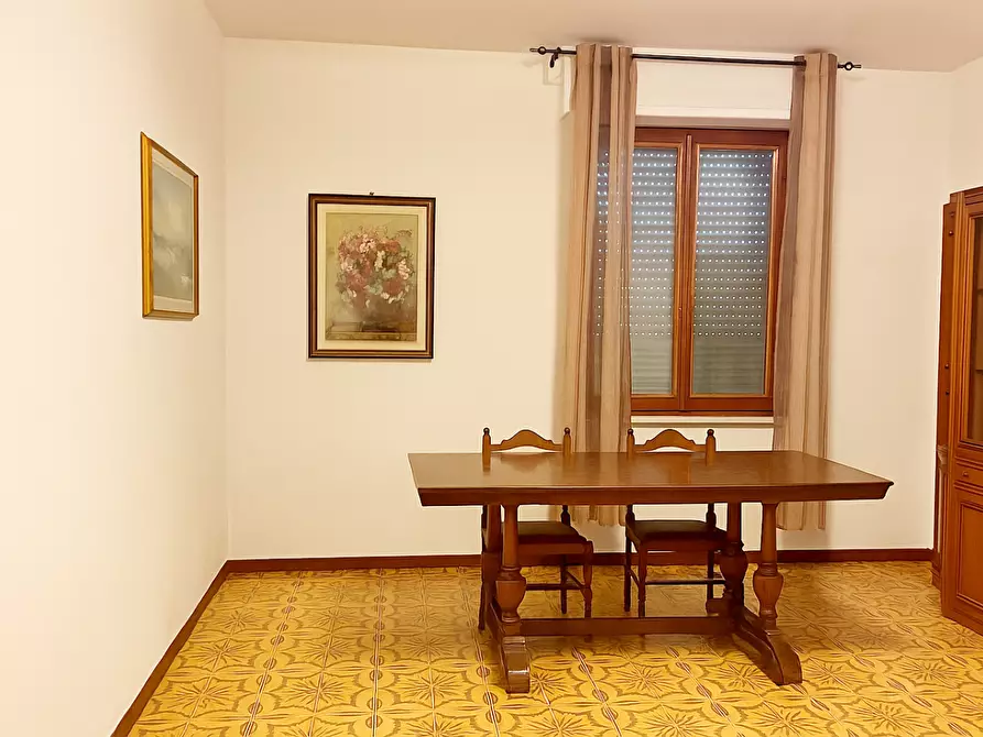 Immagine 4 di Appartamento in vendita  a Pontedera