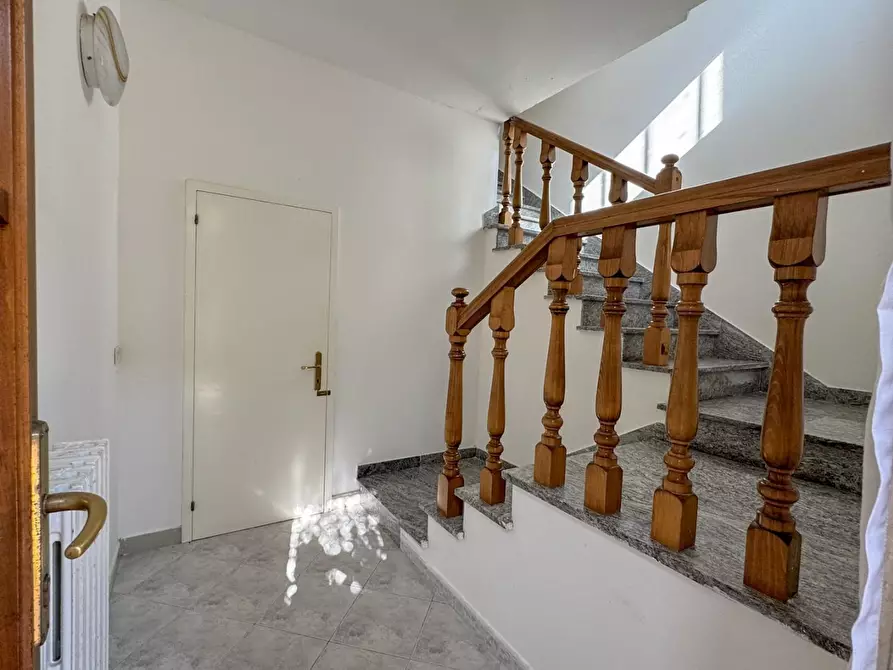 Immagine 18 di Casa bifamiliare in vendita  a Lamporecchio