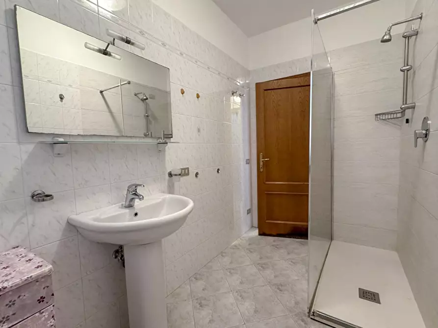 Immagine 23 di Casa bifamiliare in vendita  a Lamporecchio