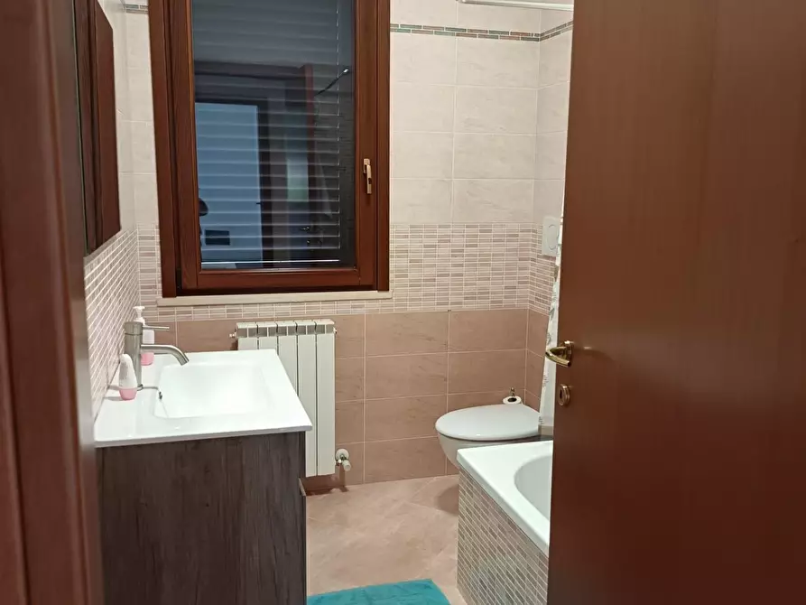 Immagine 18 di Appartamento in vendita  a Rosignano Marittimo