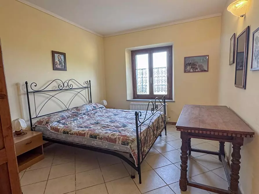 Immagine 15 di Casa colonica in vendita  a Lamporecchio