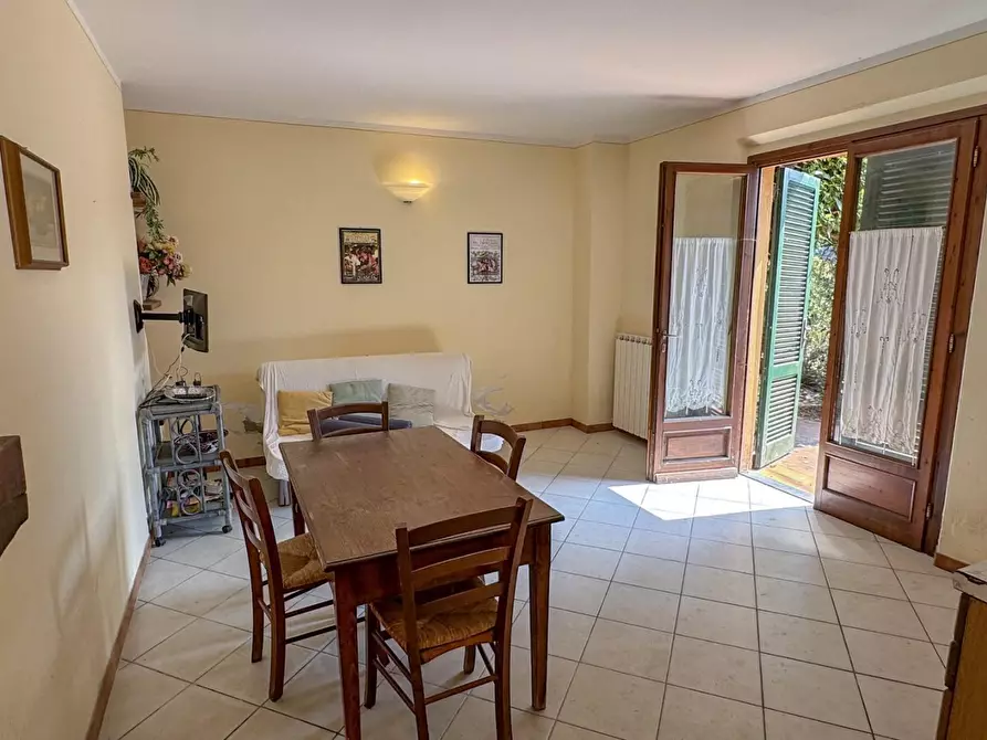 Immagine 66 di Casa colonica in vendita  a Lamporecchio