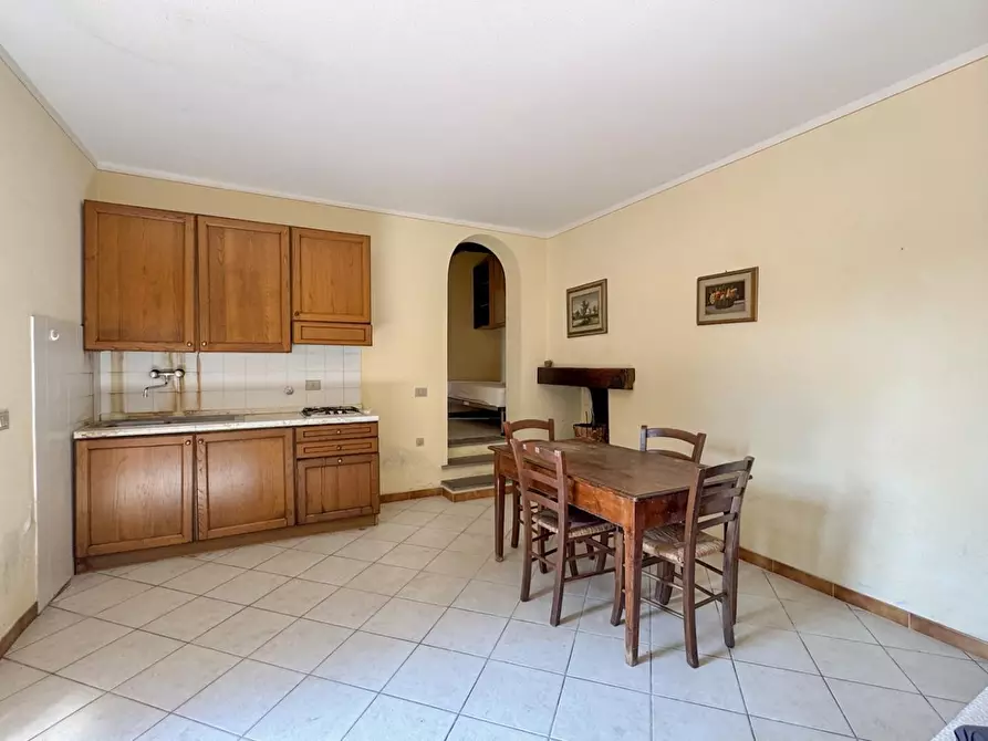 Immagine 70 di Casa colonica in vendita  a Lamporecchio