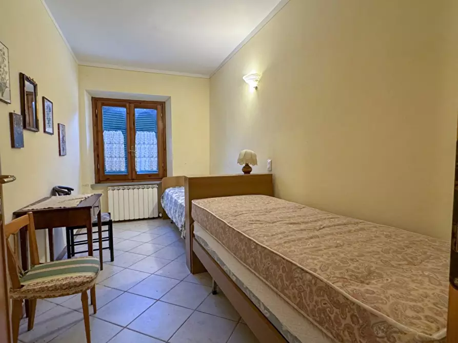 Immagine 19 di Casa colonica in vendita  a Lamporecchio