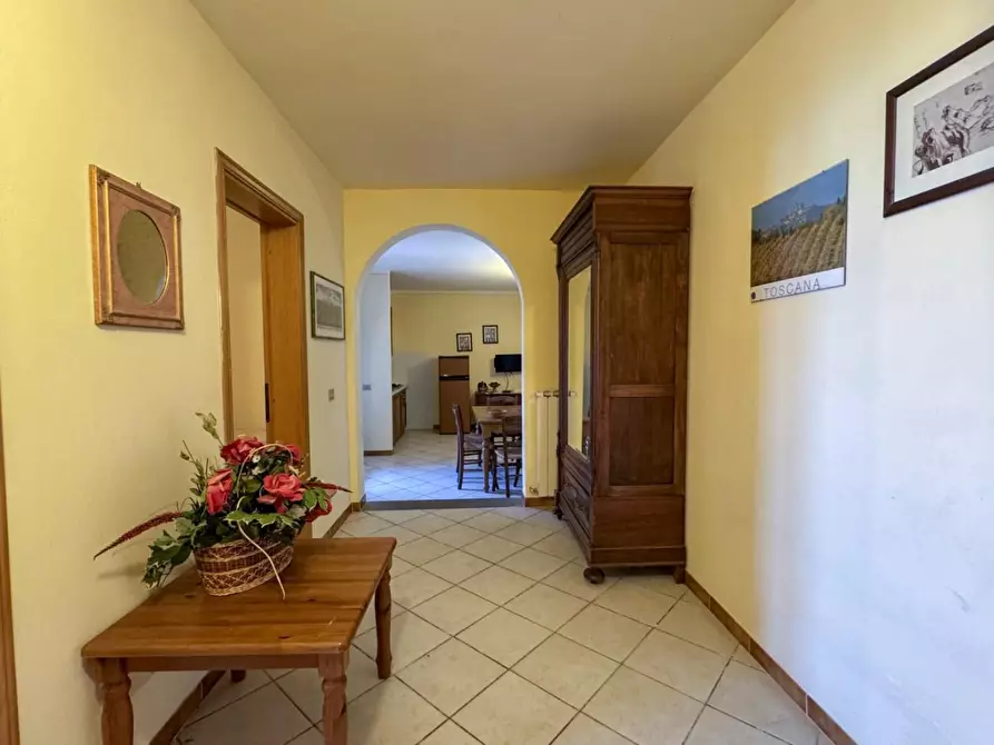 Immagine 18 di Casa colonica in vendita  a Lamporecchio