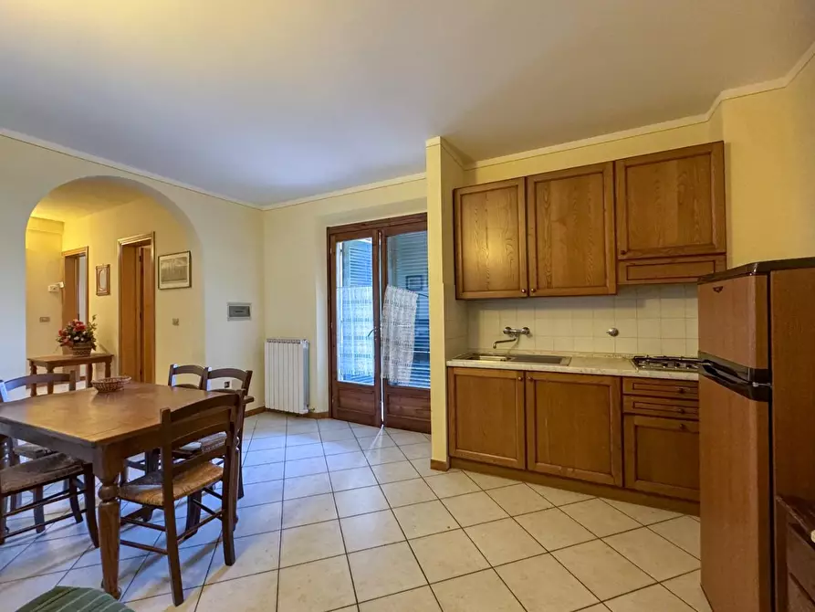 Immagine 12 di Casa colonica in vendita  a Lamporecchio