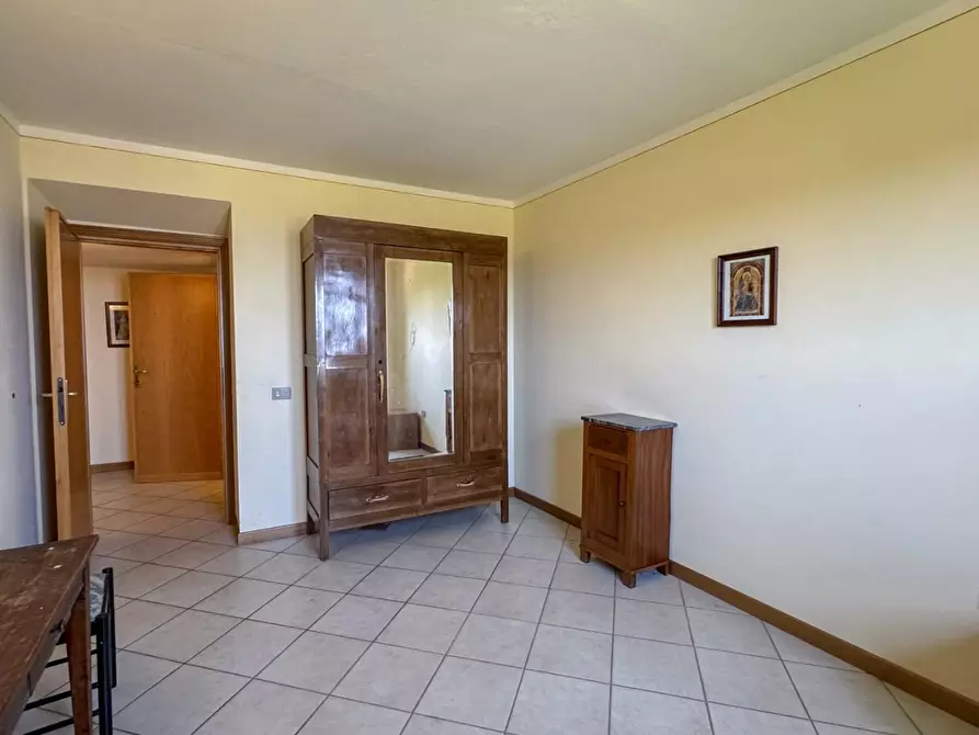 Immagine 34 di Casa colonica in vendita  a Lamporecchio