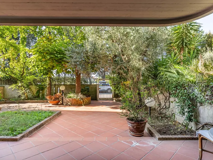 Immagine 46 di Casa quadrifamiliare in vendita  a Pontedera