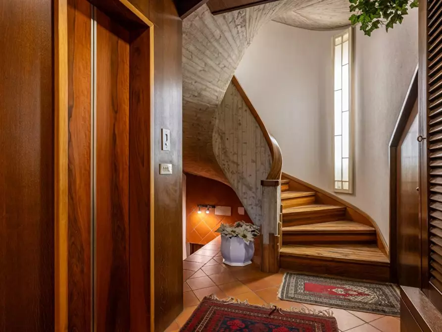 Immagine 5 di Casa quadrifamiliare in vendita  a Pontedera