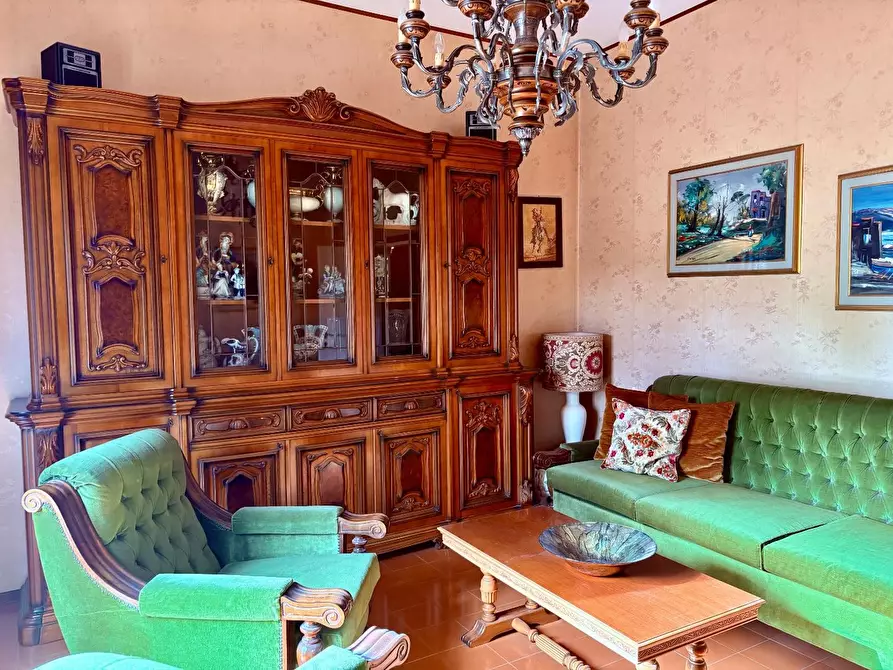 Immagine 7 di Appartamento in vendita  a Empoli