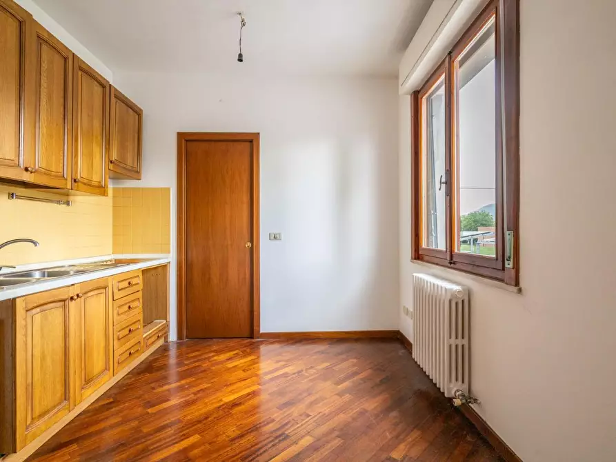 Immagine 4 di Appartamento in vendita  a Calcinaia