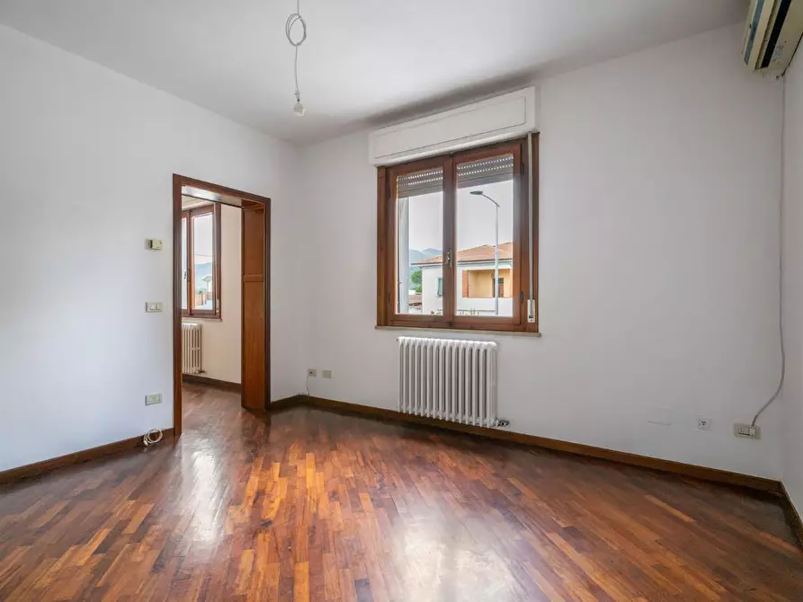 Immagine 1 di Appartamento in vendita  a Calcinaia