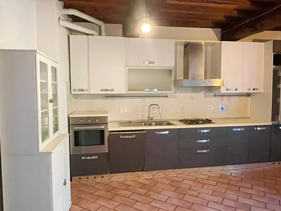 Immagine 4 di Appartamento in vendita  a Vicopisano