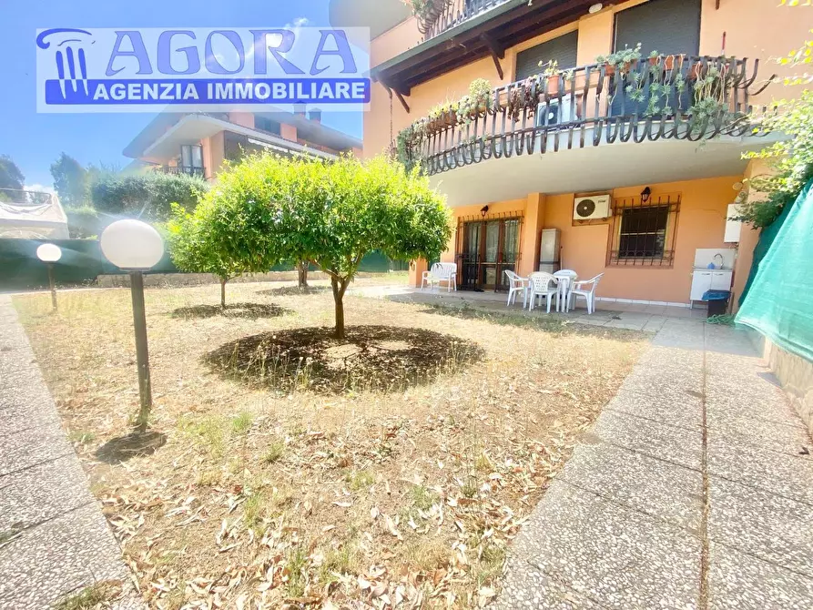 Immagine 9 di Appartamento in vendita  a Latina