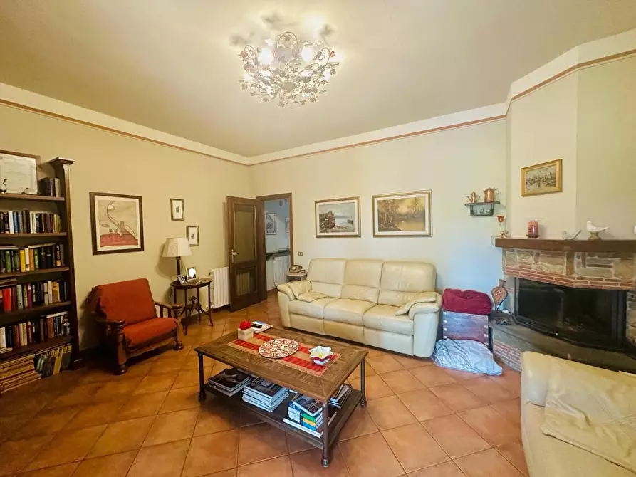 Immagine 8 di Villetta a schiera in vendita  a Porcari