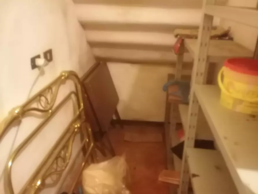 Immagine 6 di Appartamento in vendita  a Carmignano