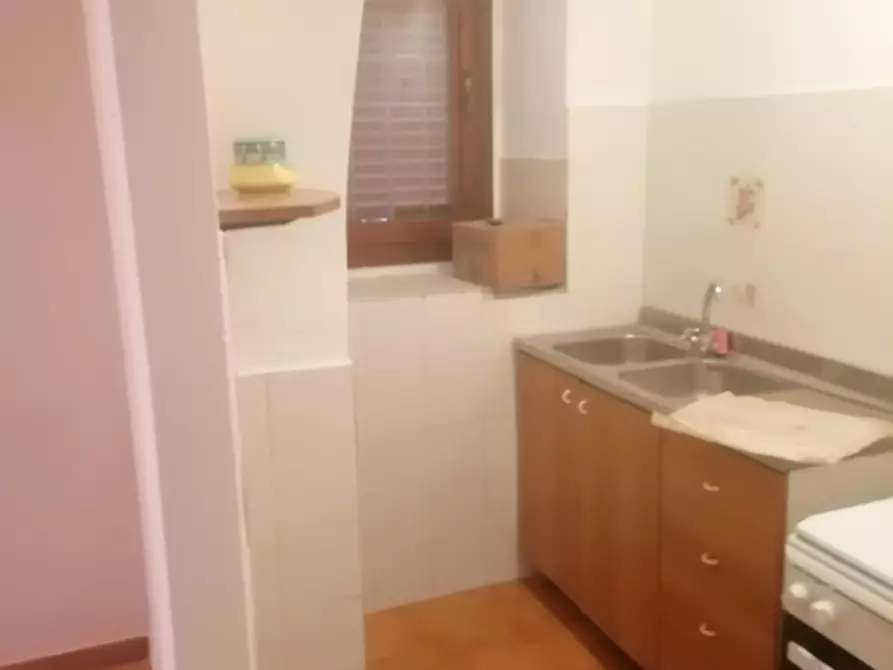 Immagine 3 di Appartamento in vendita  a Carmignano