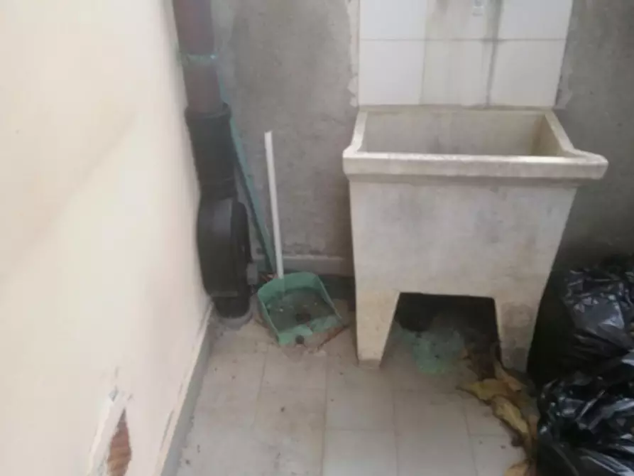 Immagine 7 di Appartamento in vendita  a Carmignano