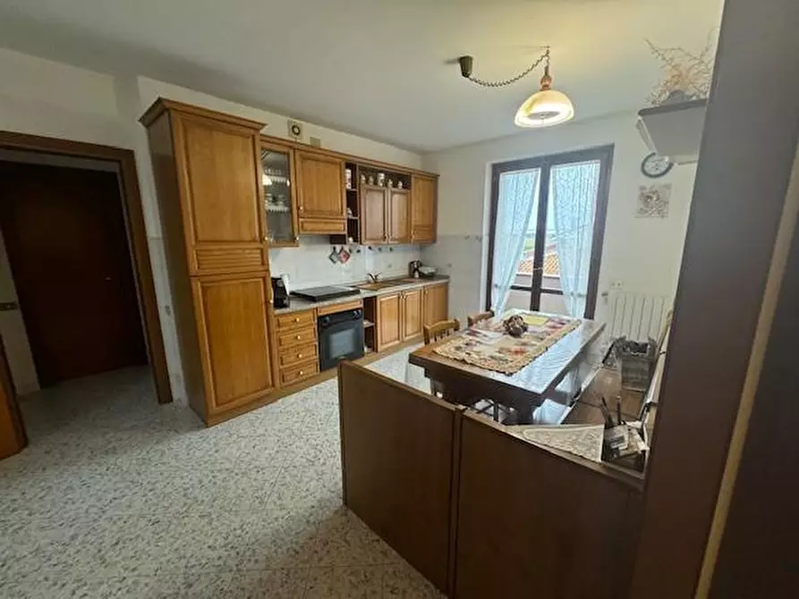 Immagine 3 di Appartamento in vendita  a Collesalvetti