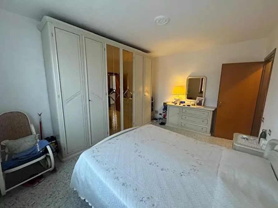 Immagine 20 di Appartamento in vendita  a Collesalvetti