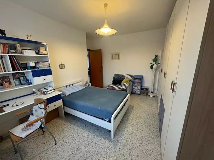Immagine 33 di Appartamento in vendita  a Collesalvetti