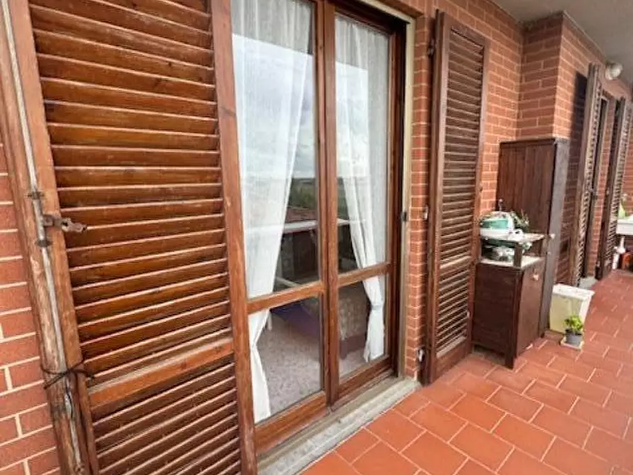 Immagine 13 di Appartamento in vendita  a Collesalvetti