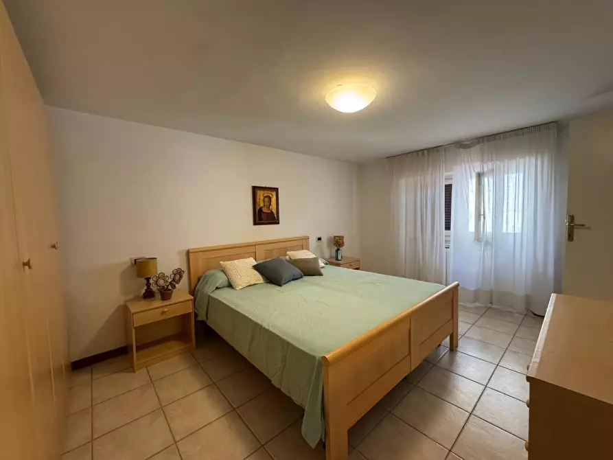 Immagine 12 di Appartamento in vendita  a Camaiore