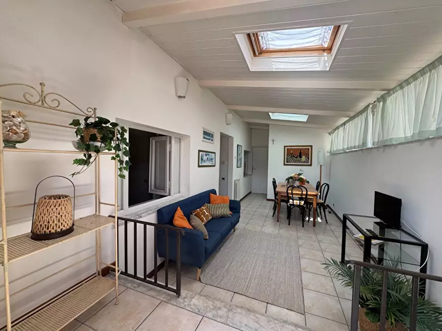 Immagine 42 di Appartamento in vendita  a Camaiore