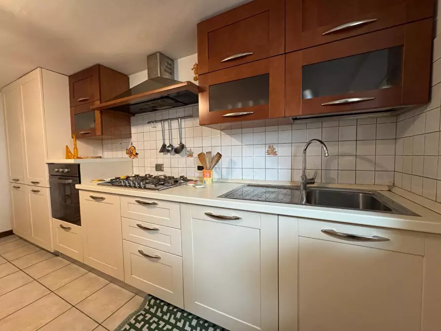 Immagine 25 di Appartamento in vendita  a Camaiore