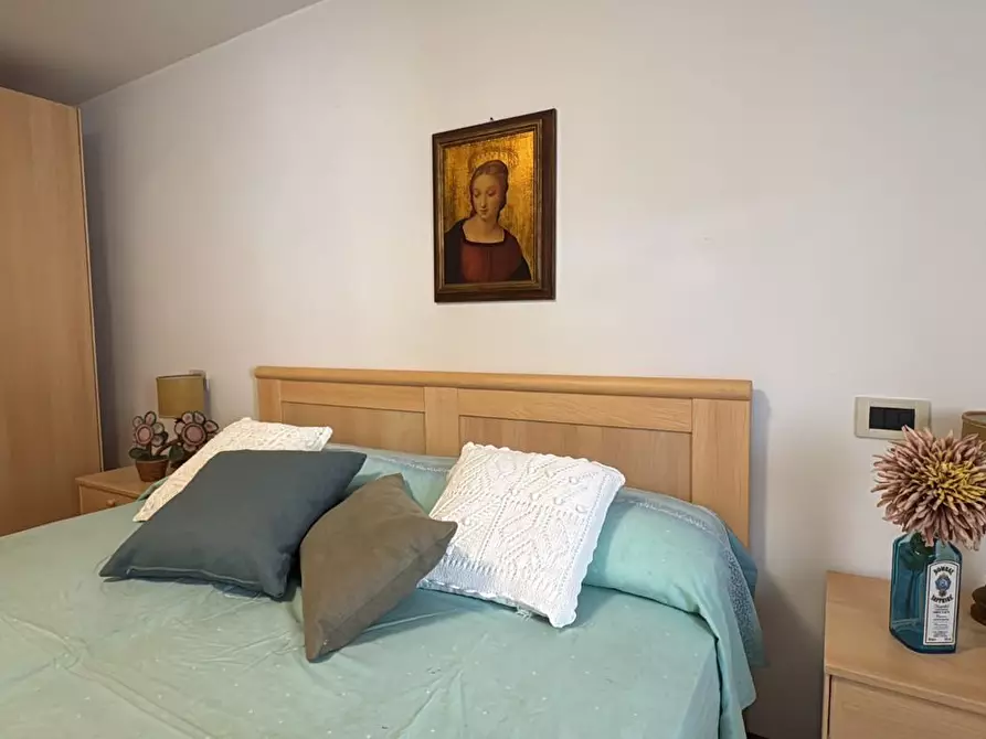 Immagine 13 di Appartamento in vendita  a Camaiore