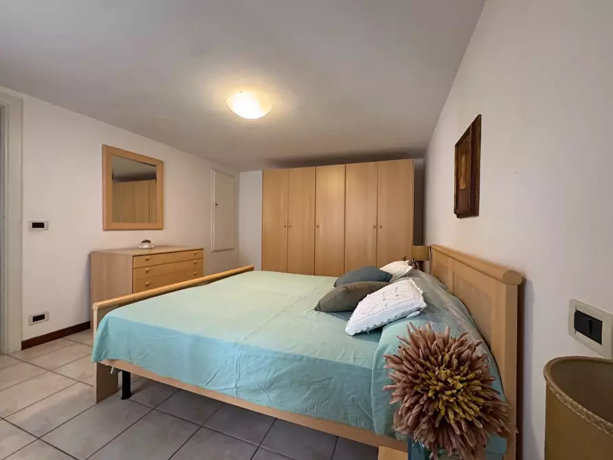 Immagine 14 di Appartamento in vendita  a Camaiore