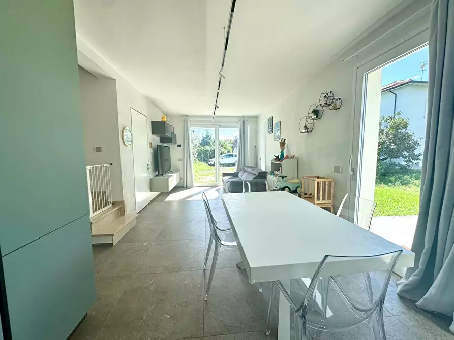 Immagine 24 di Casa indipendente in vendita  a Empoli