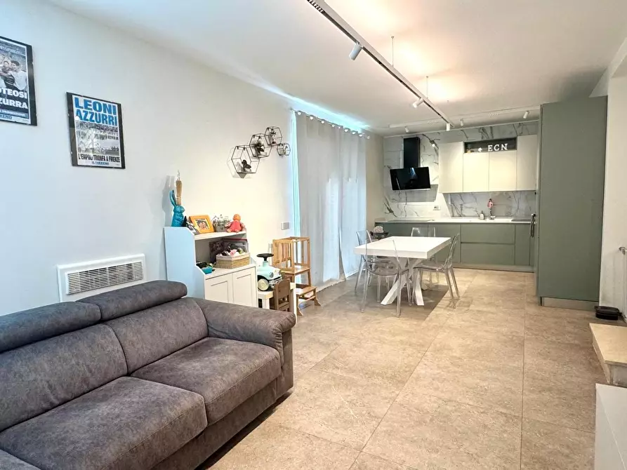 Immagine 16 di Casa indipendente in vendita  a Empoli