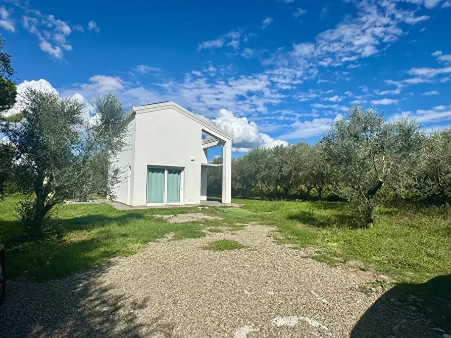 Immagine 10 di Casa indipendente in vendita  a Empoli