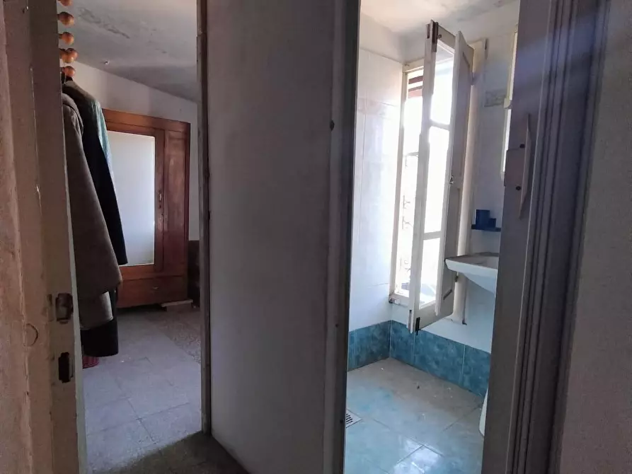 Immagine 21 di Terratetto in vendita  a Massa