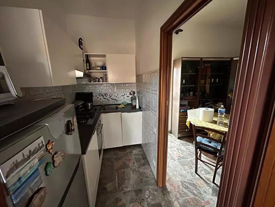 Immagine 17 di Appartamento in vendita  a Siena