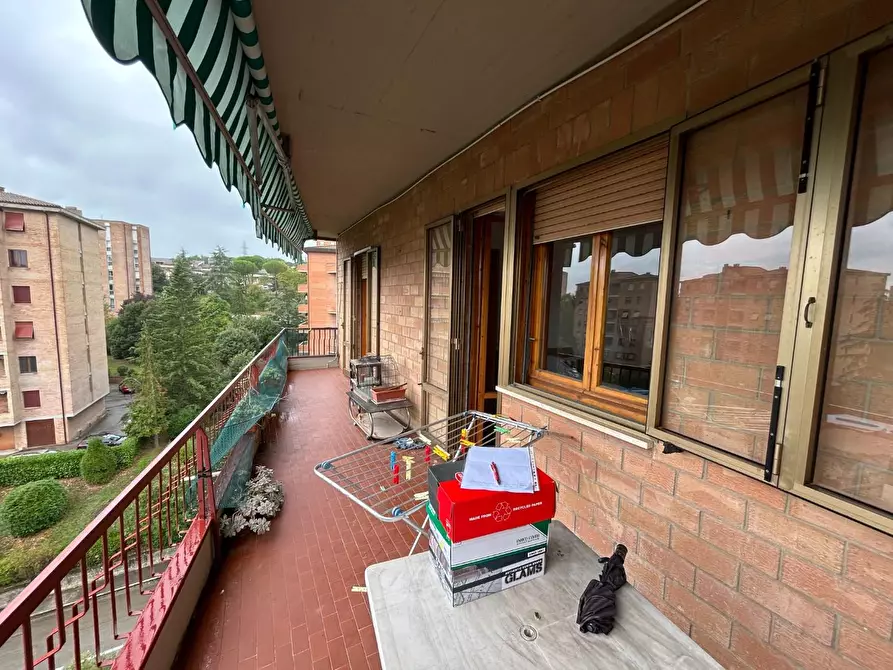 Immagine 6 di Appartamento in vendita  a Siena