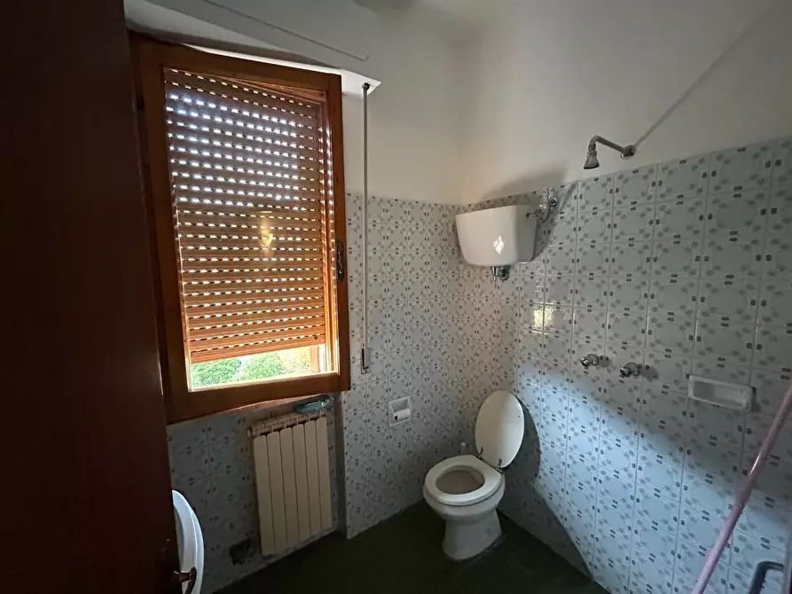 Immagine 29 di Appartamento in vendita  a Siena