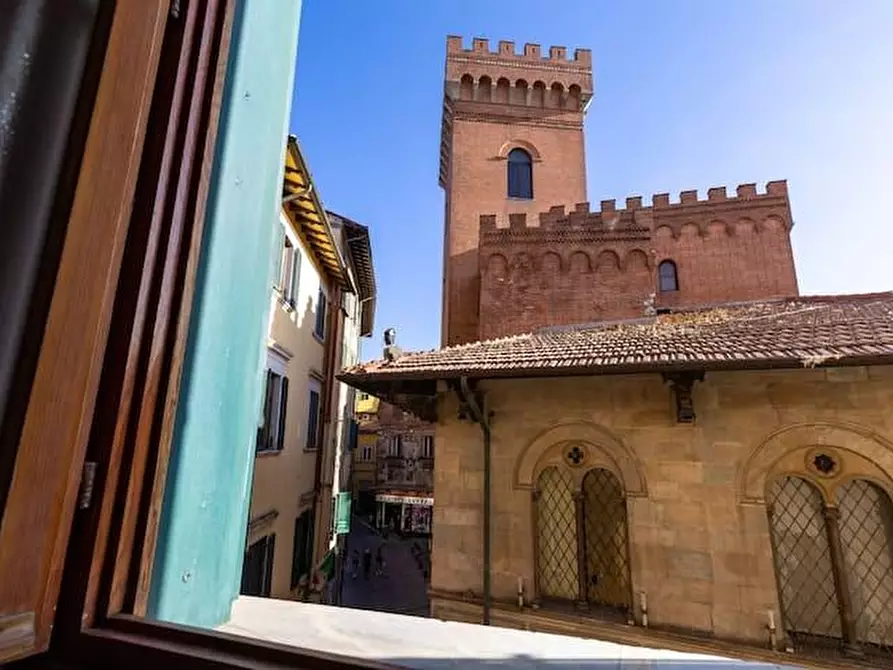 Immagine 1 di Appartamento in vendita  a Pisa