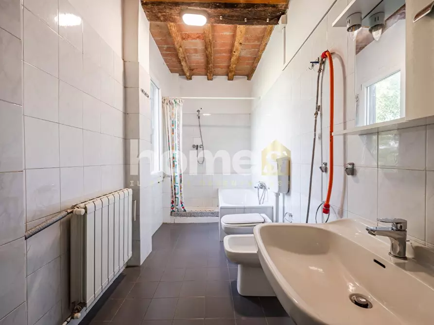 Immagine 19 di Casa indipendente in vendita  a Modena