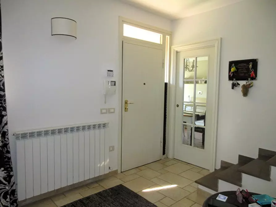 Immagine 9 di Villetta a schiera in vendita  a Montelupo Fiorentino