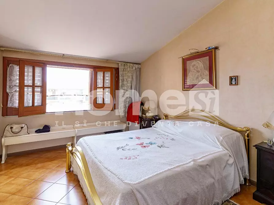 Immagine 15 di Appartamento in vendita  a Misterbianco