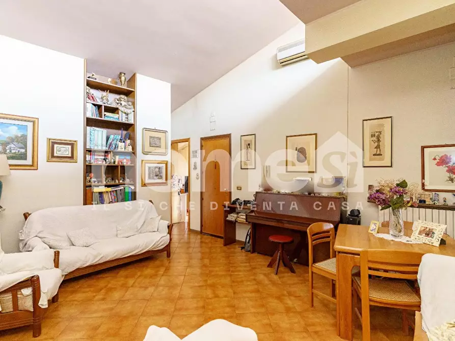 Immagine 4 di Appartamento in vendita  a Misterbianco